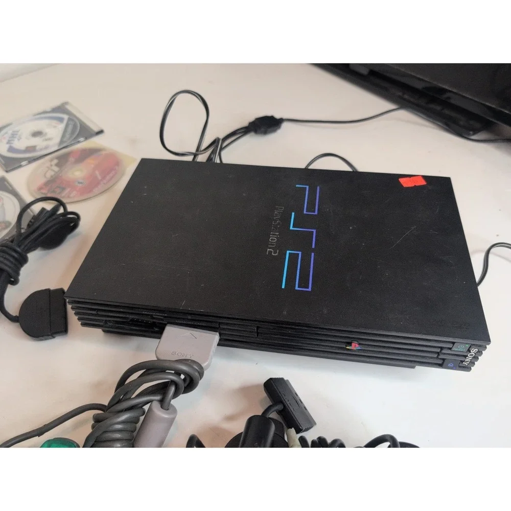 Sony PlayStation 2 PS2 Fat Black Console SCPH-30001 + Contollers, Box & Games